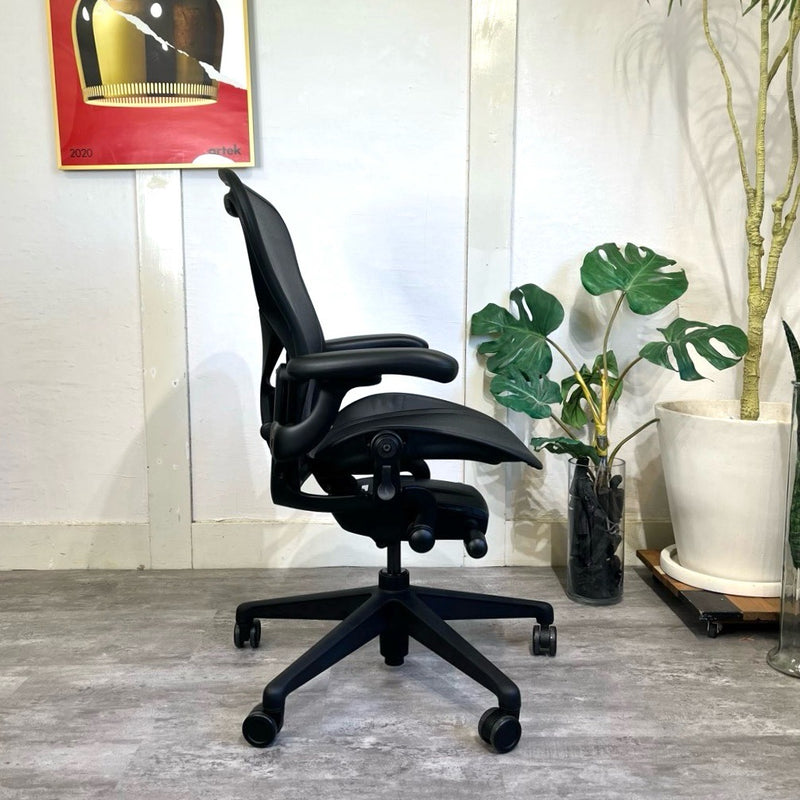 ハーマンミラー / HermanMiller アーロンチェア / Aeron Chairs ゲーミングエディション Size B フル装備 中古