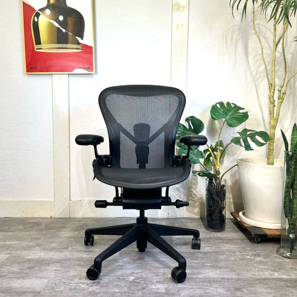 ハーマンミラー / HermanMiller アーロンチェア / Aeron Chairs ゲーミングエディション Size B フル装備 中古