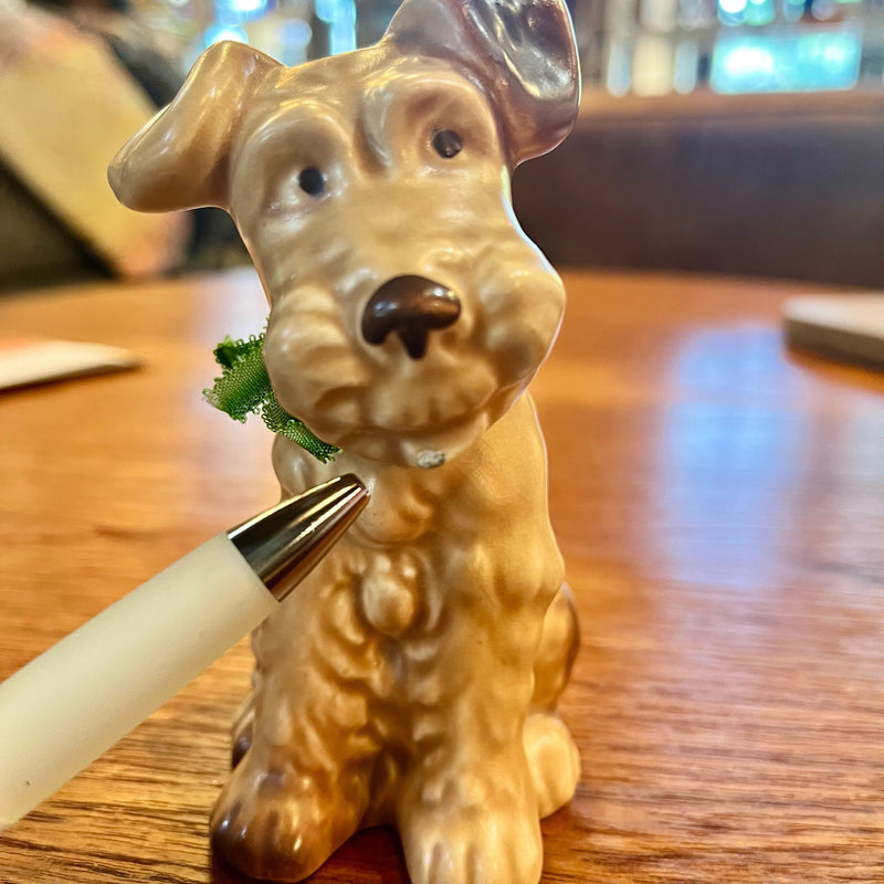 シルバック / SylvaC シッティングテリア 犬 置物 ヴィンテージ 中古 