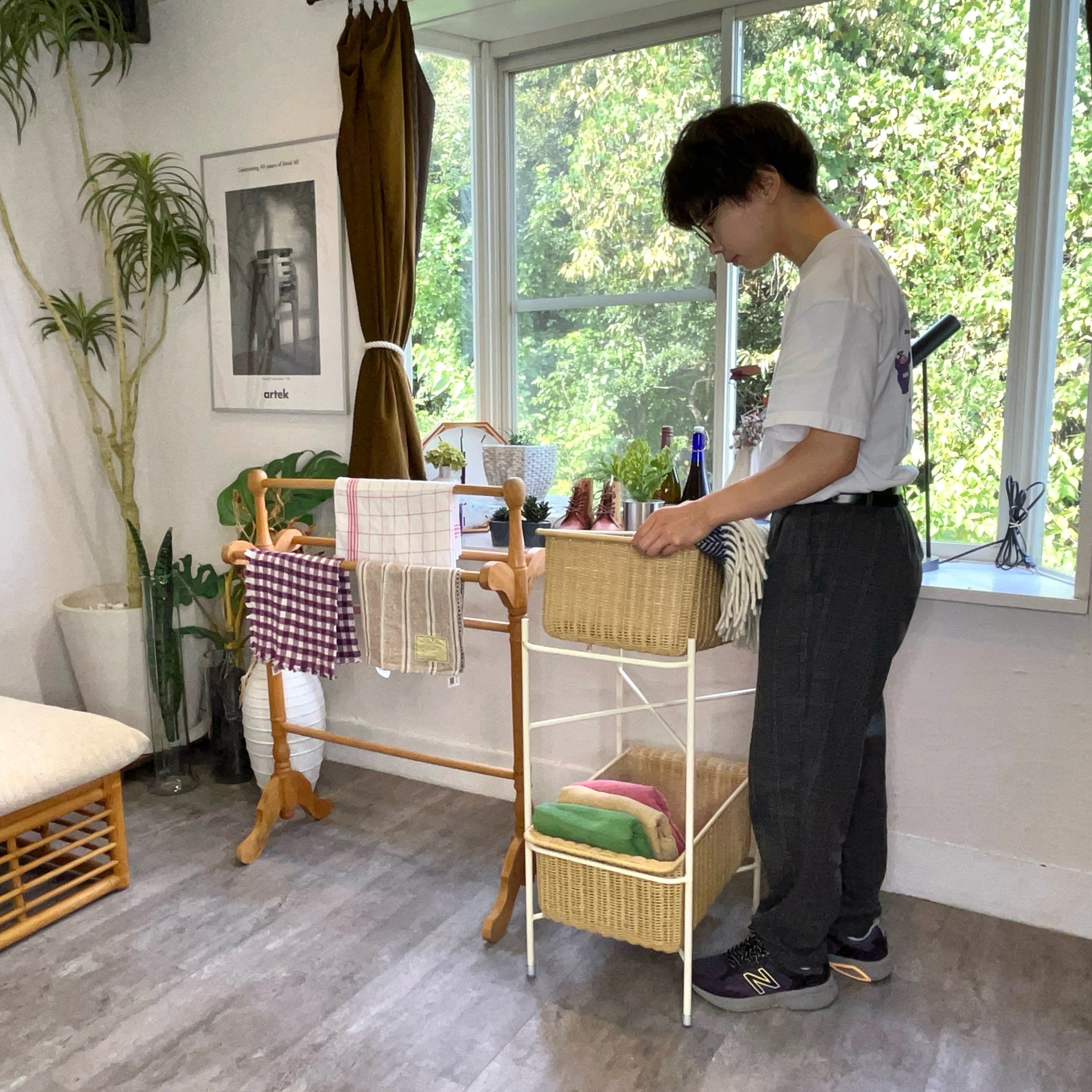 イデー / IDEE ワラビー / WALLABY バスケット スタンド イデー / IDEE ワラビー / WALLABY バスケット スタンド