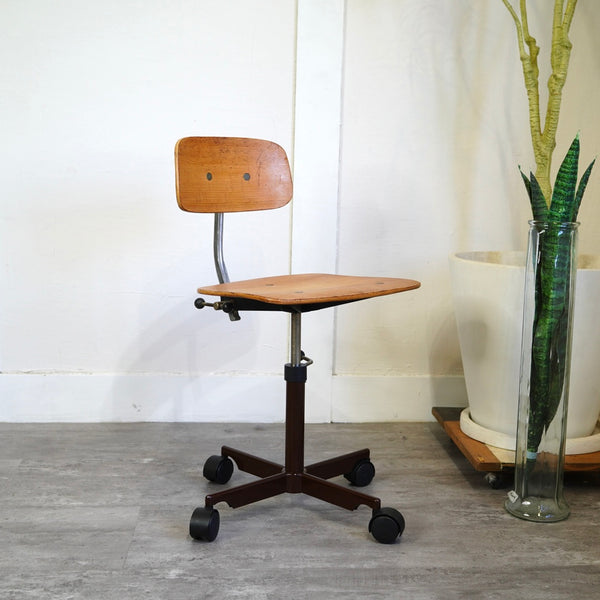 Fritz Hansen (フリッツハンセン) - KEVI Chair（ケヴィチェア） 1995