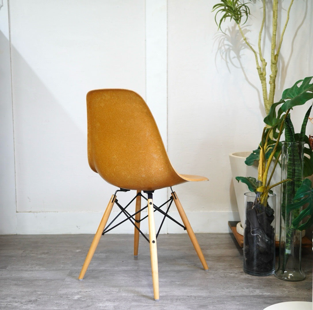 ハーマンミラー / Herman Miller サイドシェルチェア FRP ドゥエルレッグ チャールズ＆レイ・イームズ ヴィンテージ