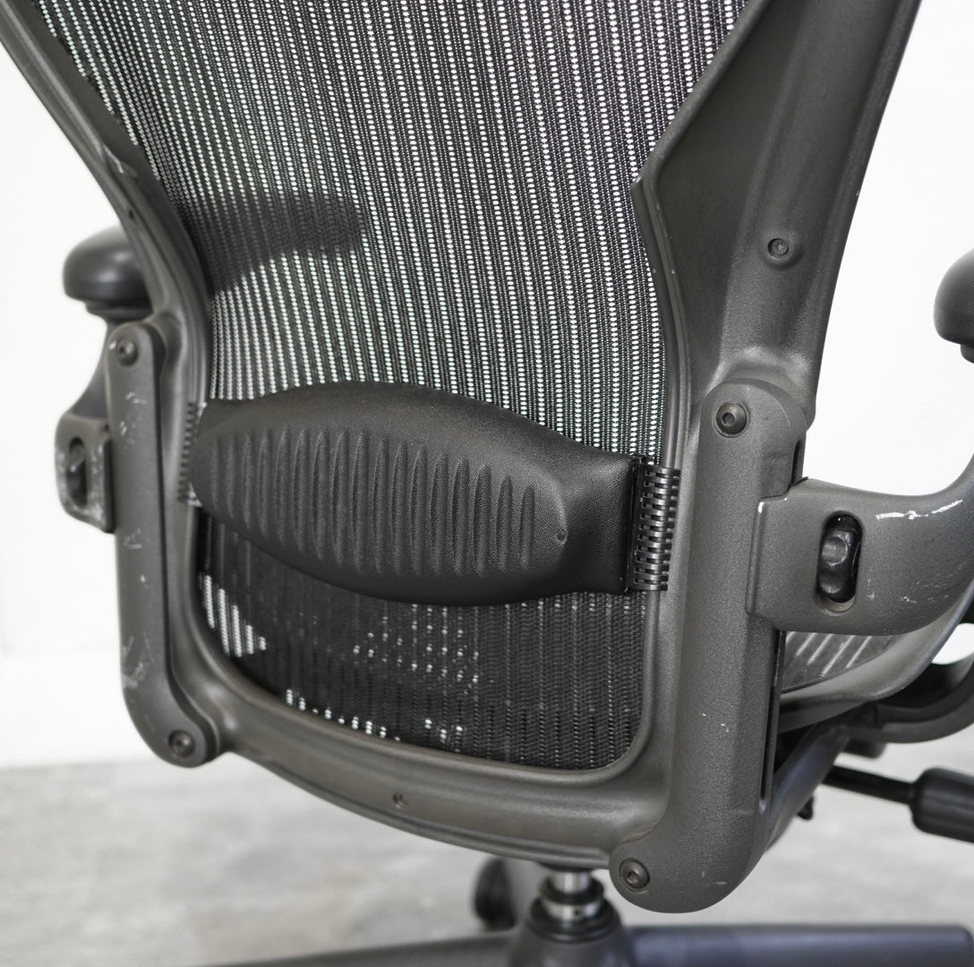 ハーマンミラー / HermanMiller アーロンチェア / Aeron Chairs