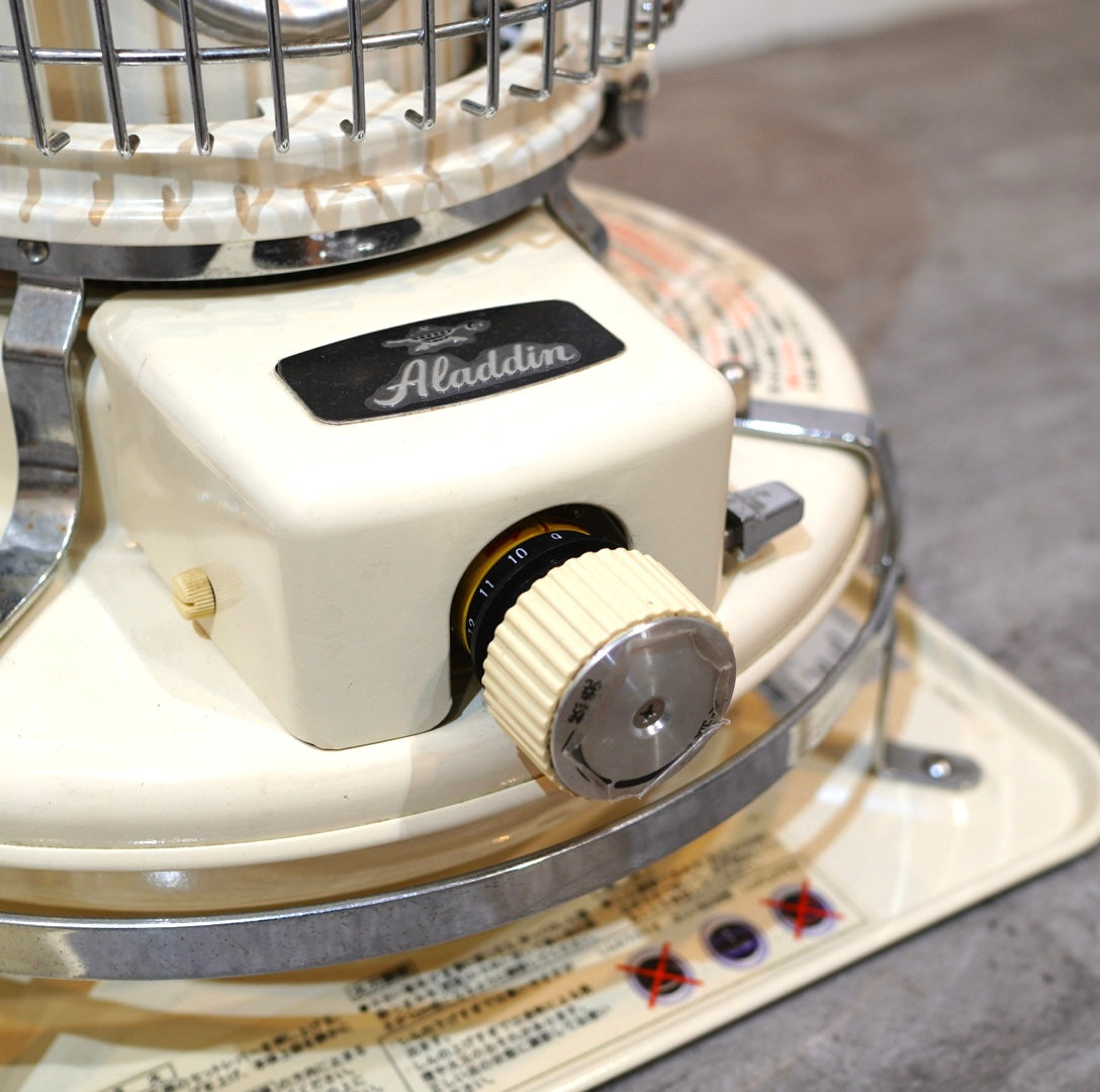 アラジン / Aladdin ブルーフレームヒーター【2】 石油ストーブ 39型 BF3905 ホワイト