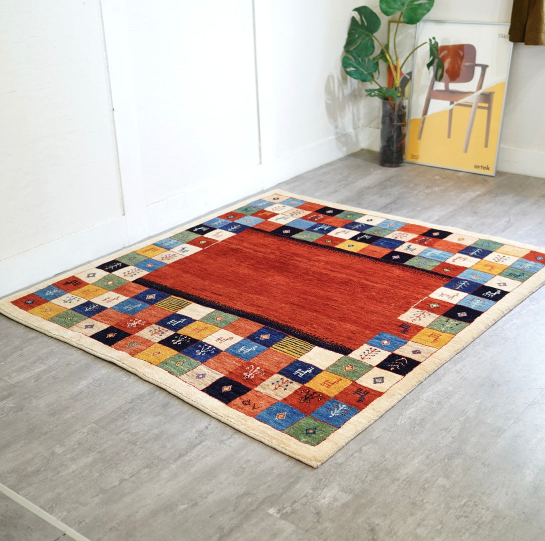 ギャッベ 150×160 ラグ 絨毯 レッド
