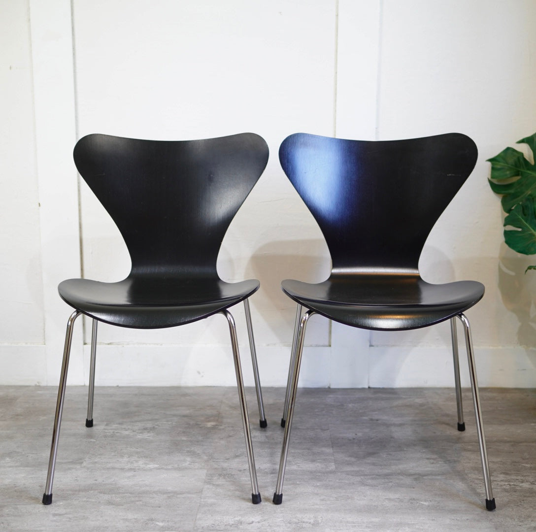フリッツ・ハンセン / FRITZ HANSEN  セブンチェア / seven chair カラードアッシュ ブラック アルネ・ヤコブセン 北欧