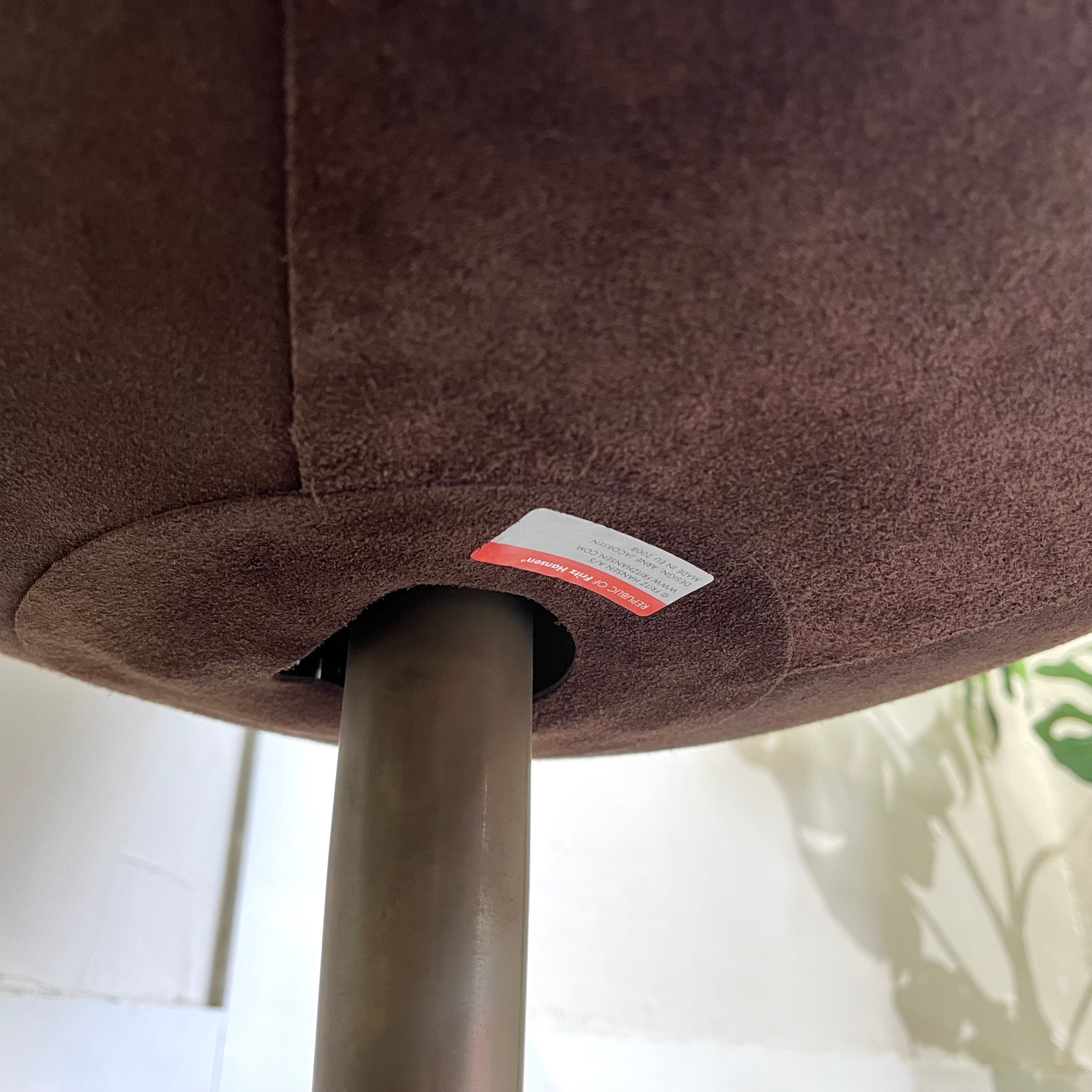 フリッツハンセン / FRITZ HANSEN エッグチェア / EGG 50周年アニバーサリー フットスツール付き アルネ・ヤコブセン 本革 北欧 デンマーク