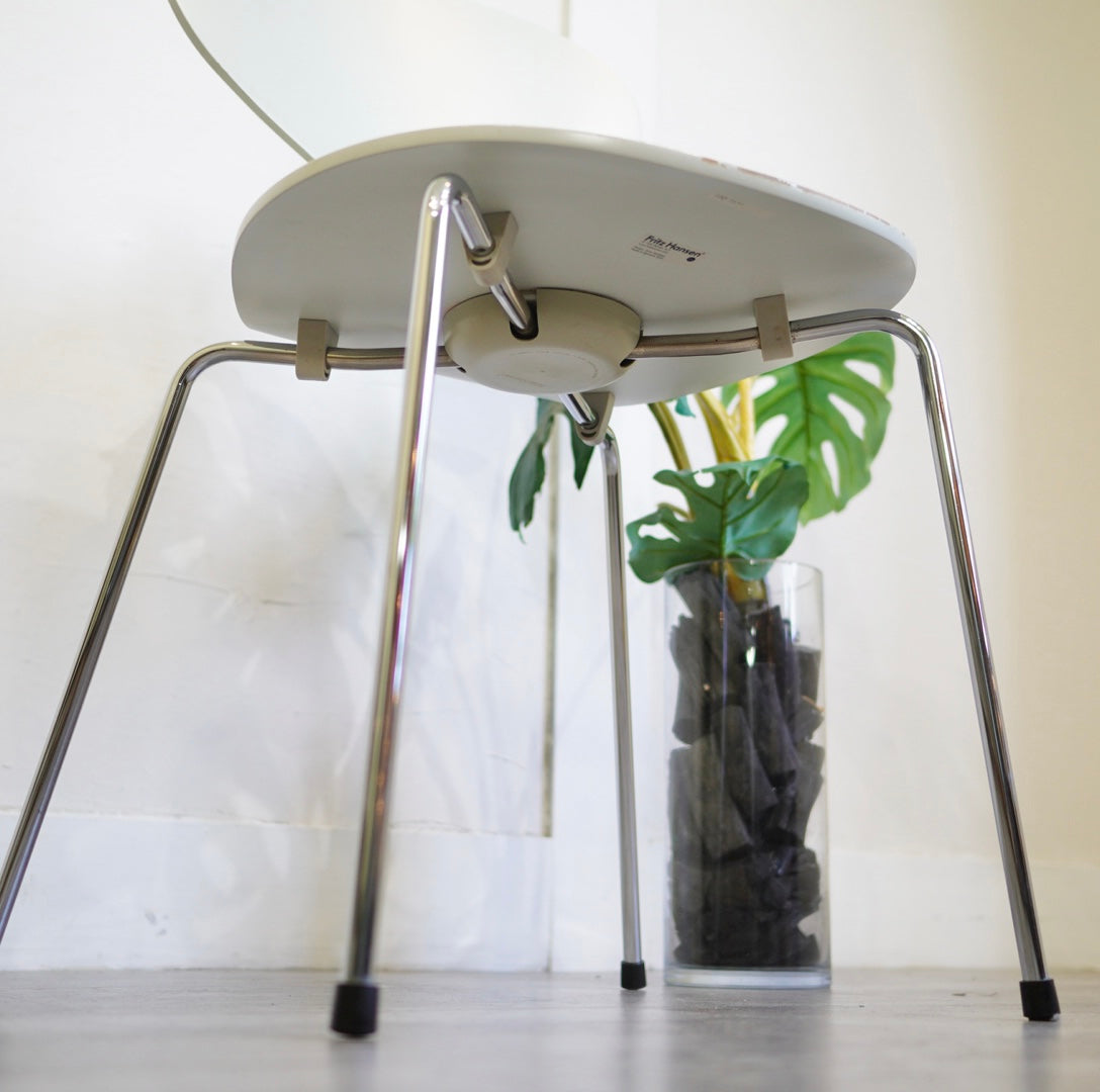 フリッツハンセン / FRITZ HANSEN アントチェア / antchair ラッカー パール アルネ・ヤコブセン