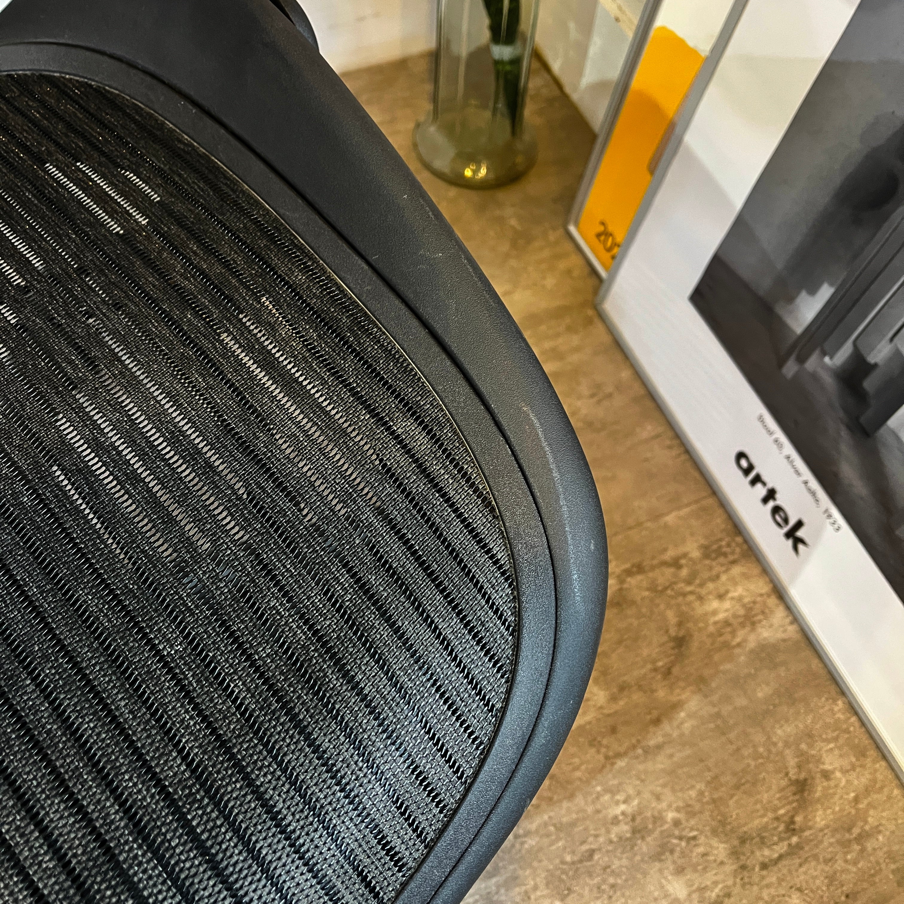 ハーマンミラー / HermanMiller アーロンチェア / Aeron Chairs クラシック  Bサイズ 【1】