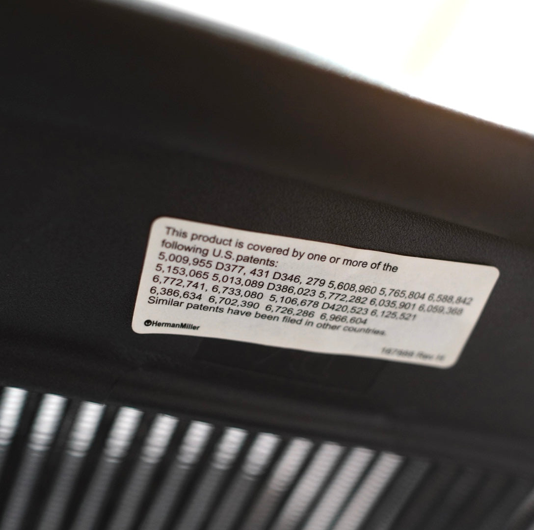 ハーマンミラー / HermanMiller アーロンチェア / Aeron Chairs クラシック  Bサイズ 【1】