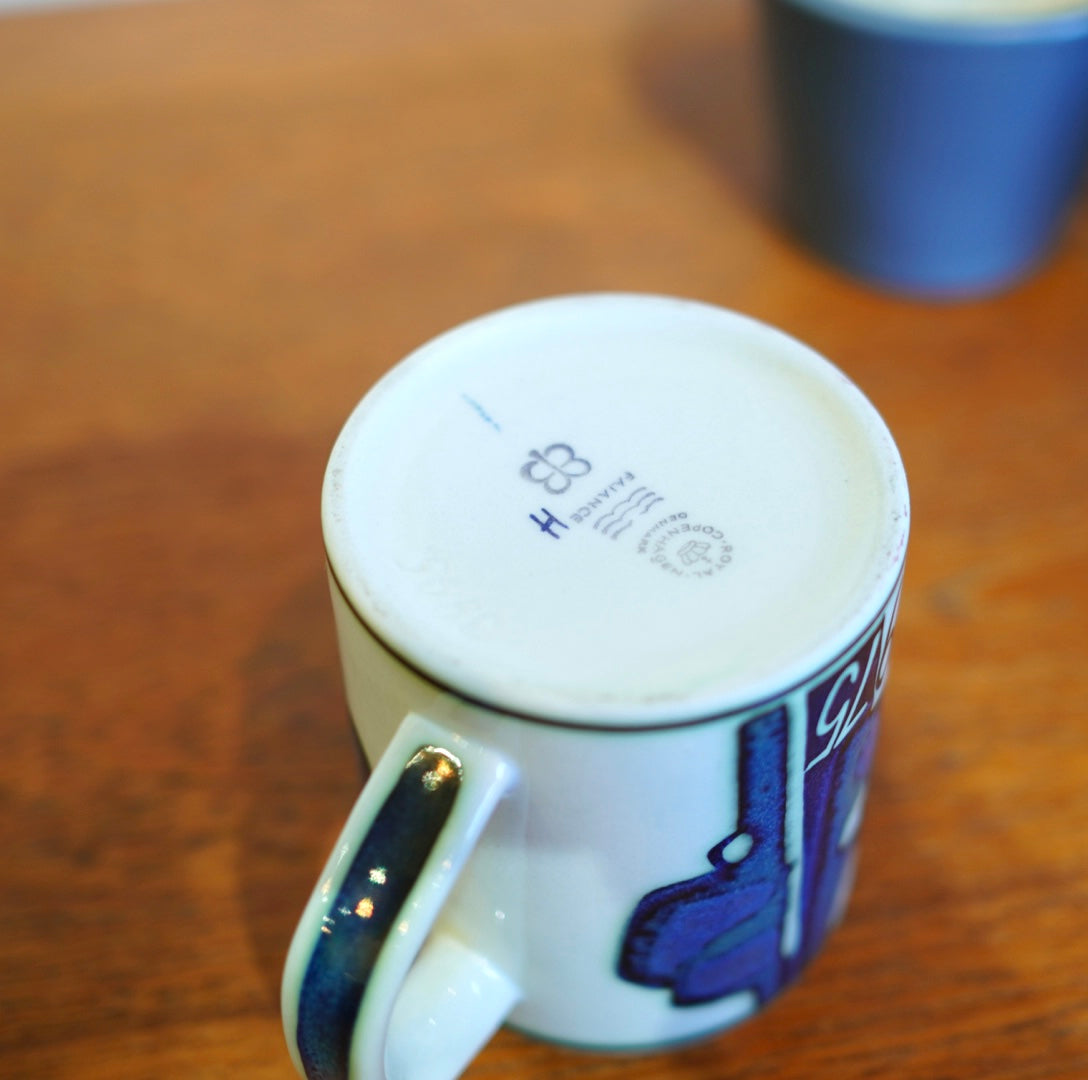 ロイヤルコペンハーゲン / ROYAL COPENHAGEN 1975年 イヤーマグ / Year Mag 【Sサイズ】 ヴィンテージ マグカップ - Restyle