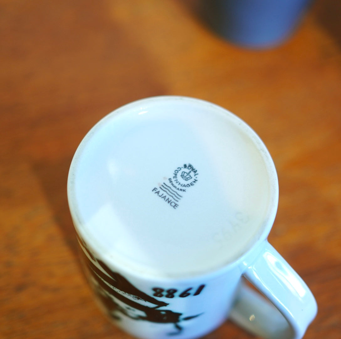 ロイヤルコペンハーゲン / ROYAL COPENHAGEN 1988年 イヤーマグ / Year Mag 【Sサイズ】 ヴィンテージ マグカップ