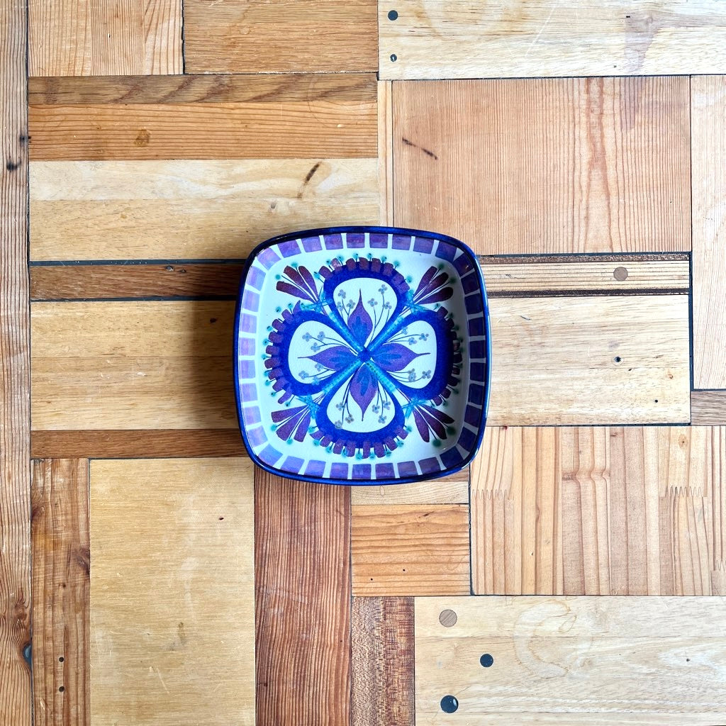 ロイヤルコペンハーゲン / Royal Copenhagen 29 ネテラ 角皿 青中央花 ヴィンテージ