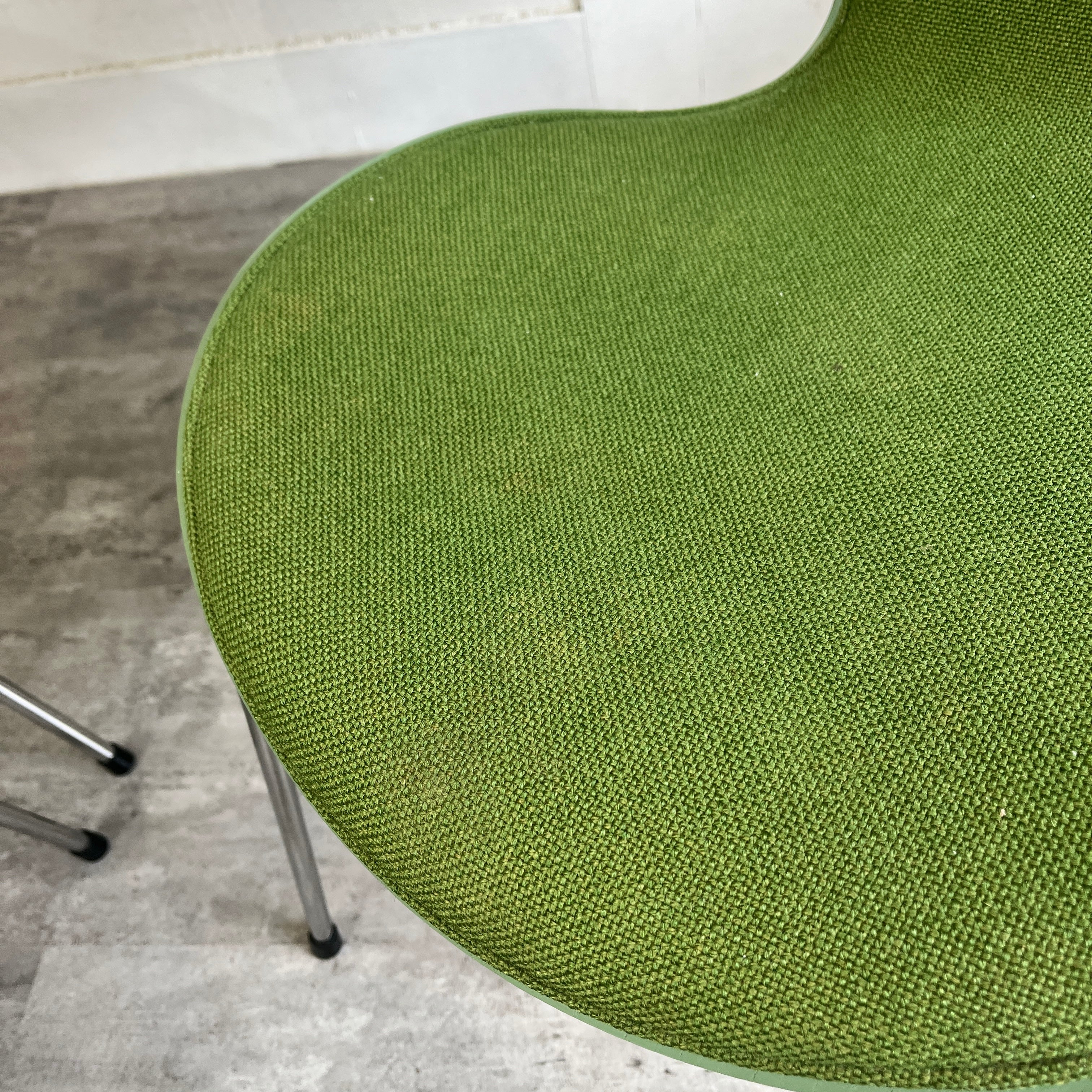 フリッツ・ハンセン / FRITZ HANSEN セブンチェア  アルネ・ヤコブセン フロントパディング