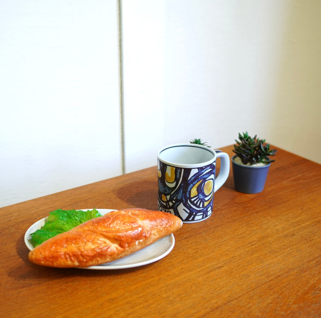 ロイヤルコペンハーゲン / ROYAL COPENHAGEN 1973年 イヤーマグ / Year Mag 【Lサイズ】 ヴィンテージ マグカップ