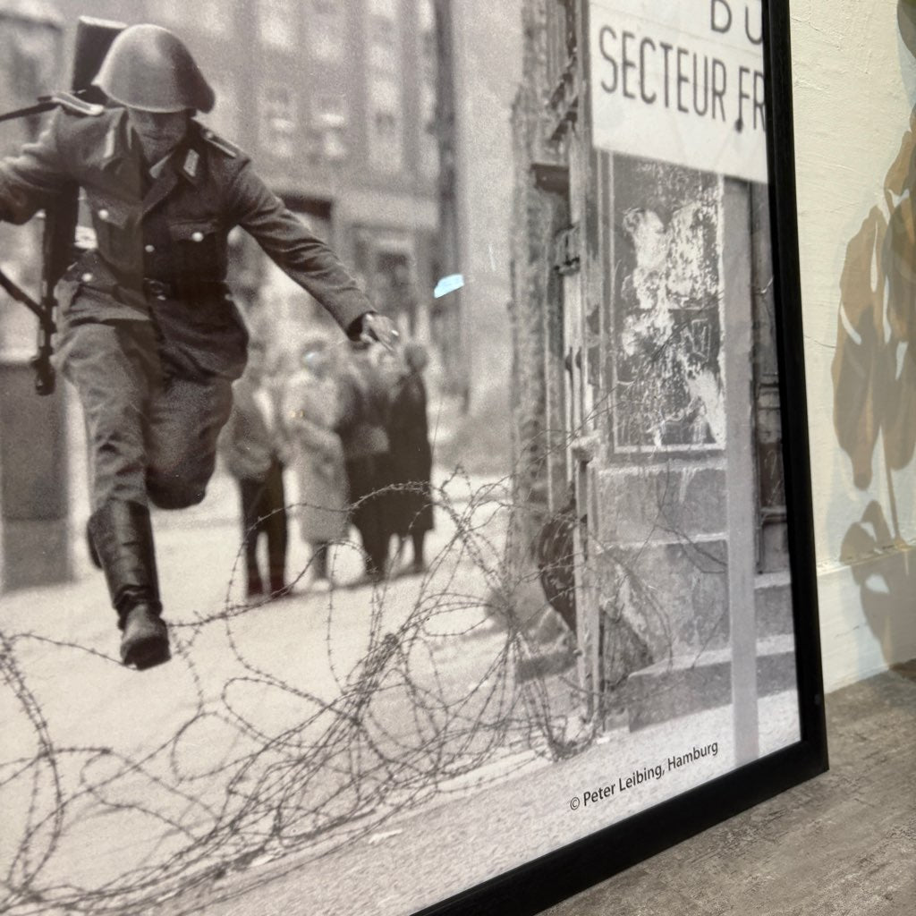 ベルリン限定 Bauhaus バウハウス アーカイブ レアなグラフィックポスター ベルリン限定 Bauhaus バウハウスアーカイブ 公式ポスター