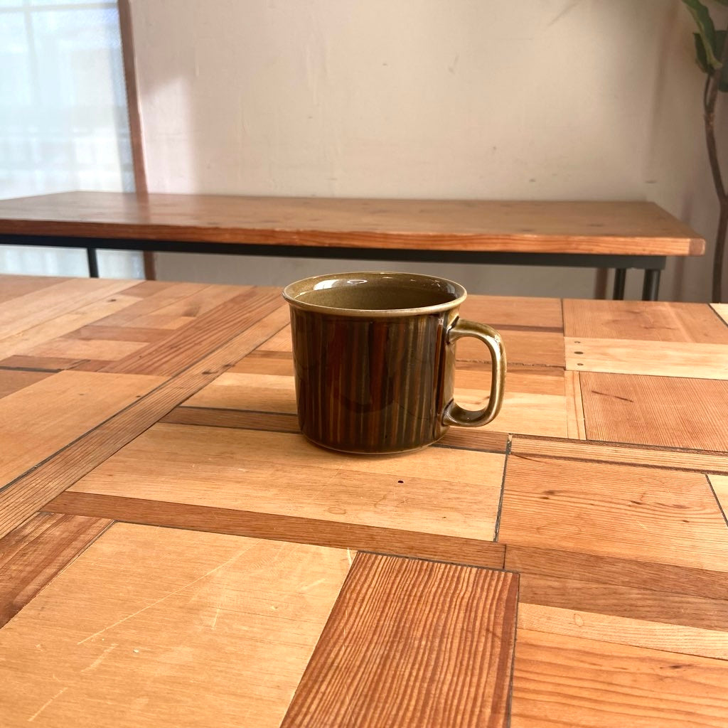 アラビア / ARABIA コスモス / Kosmos Dハンドルマグ ブラウン ヴィンテージ