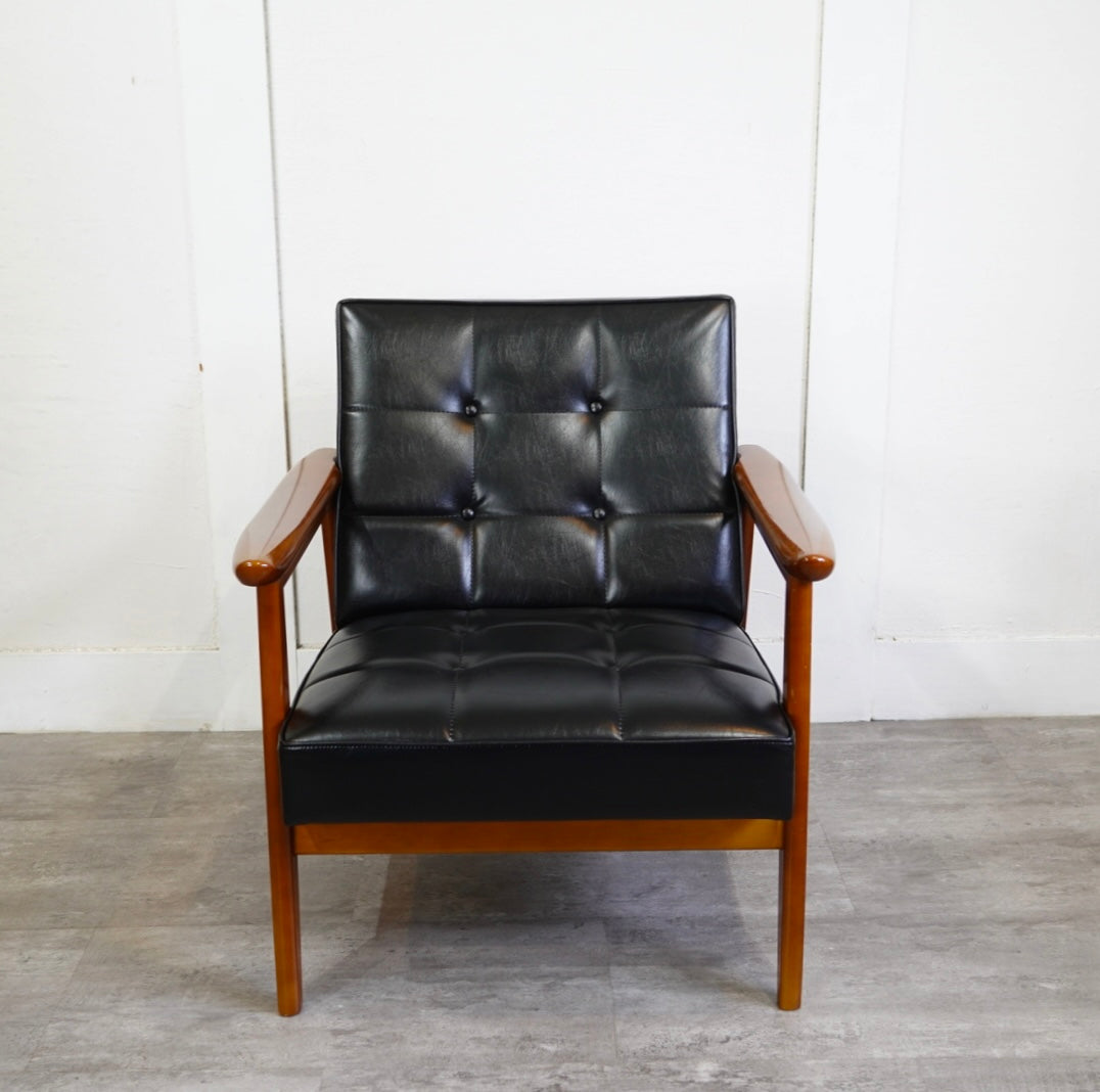 カリモク60 カフェチェア　スタンダードブラック　合皮　karimoku カリモク カリモク60 カフェチェア スタンダードブラック