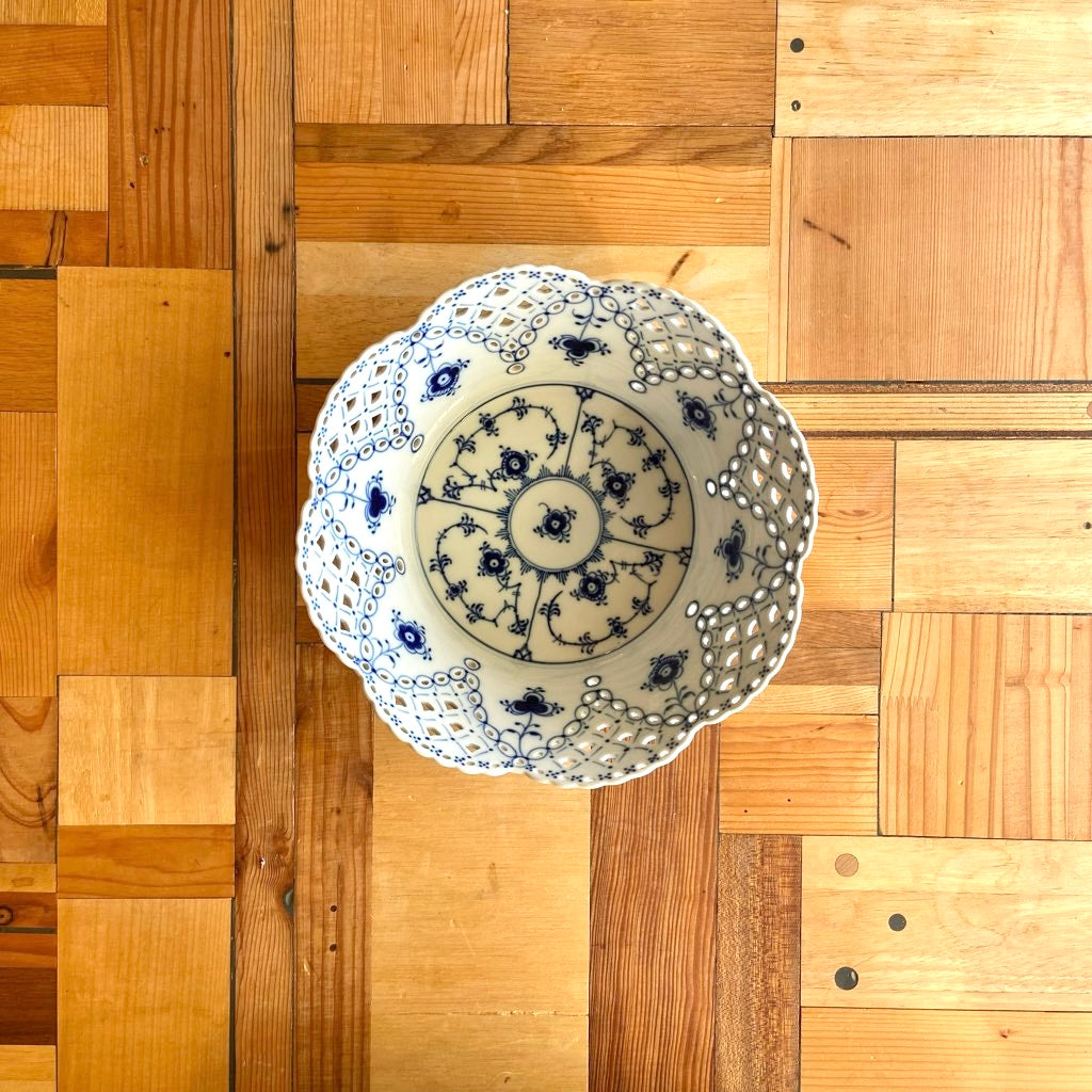 ロイヤルコペンハーゲン ブルーフルーテッドダブルレースフルーツ