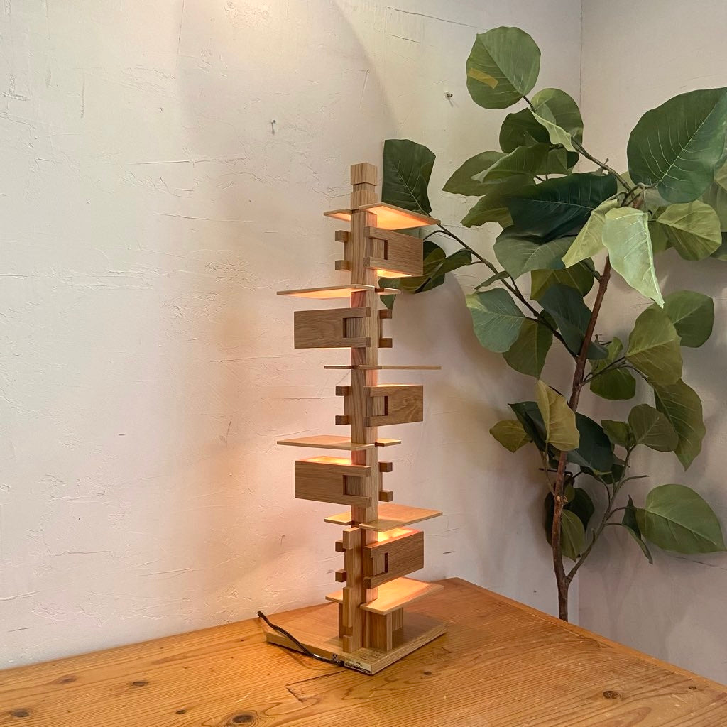 ヤマギワ / YAMAGIWA タリアセン3 / TELIESEN 3  テーブルランプ フランク・ロイド・ライト