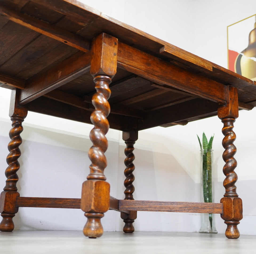 ツイストレッグ ドローリーフダイニングテーブル  伸長式テーブル 英国アンティーク