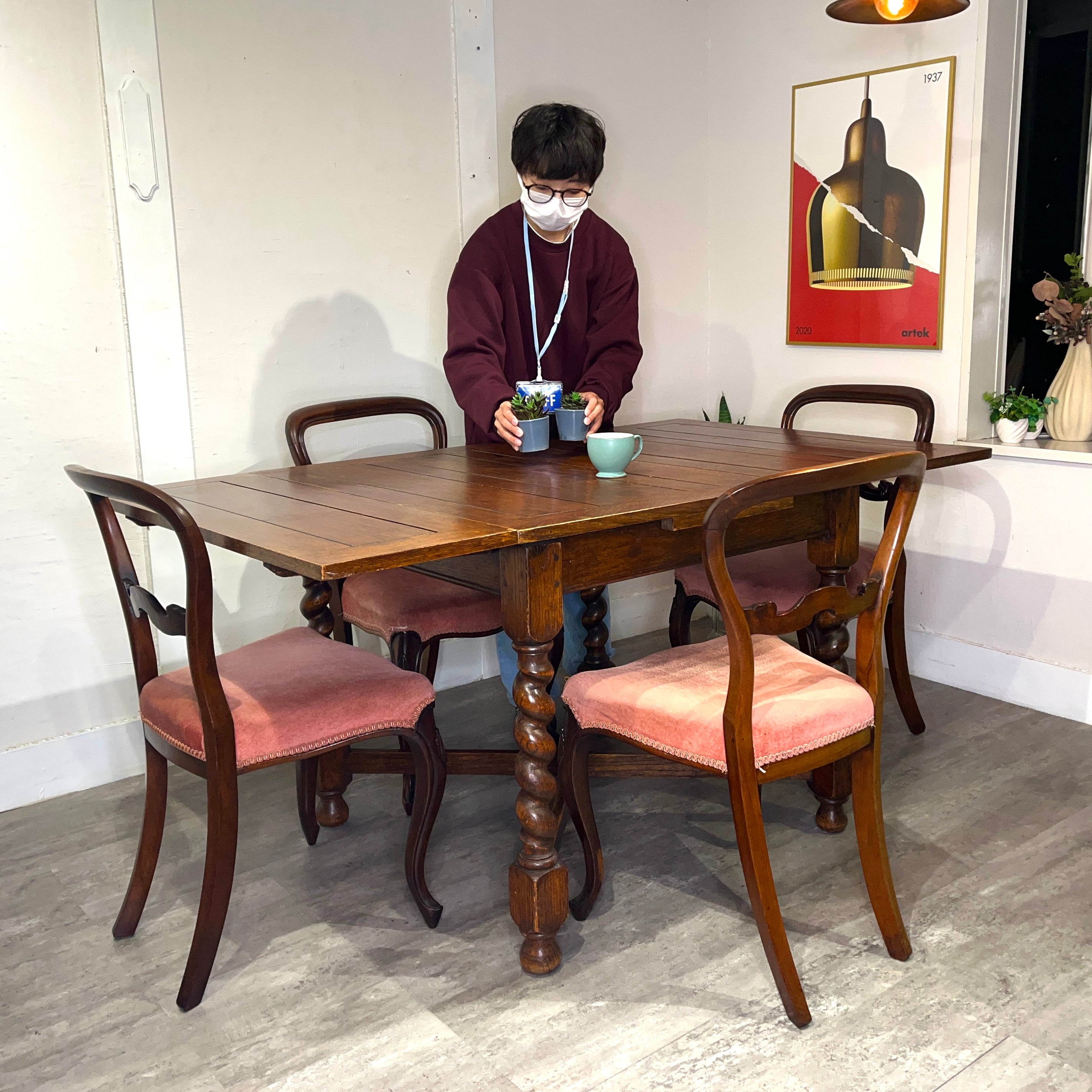 ツイストレッグ ドローリーフダイニングテーブル 伸長式テーブル 英国