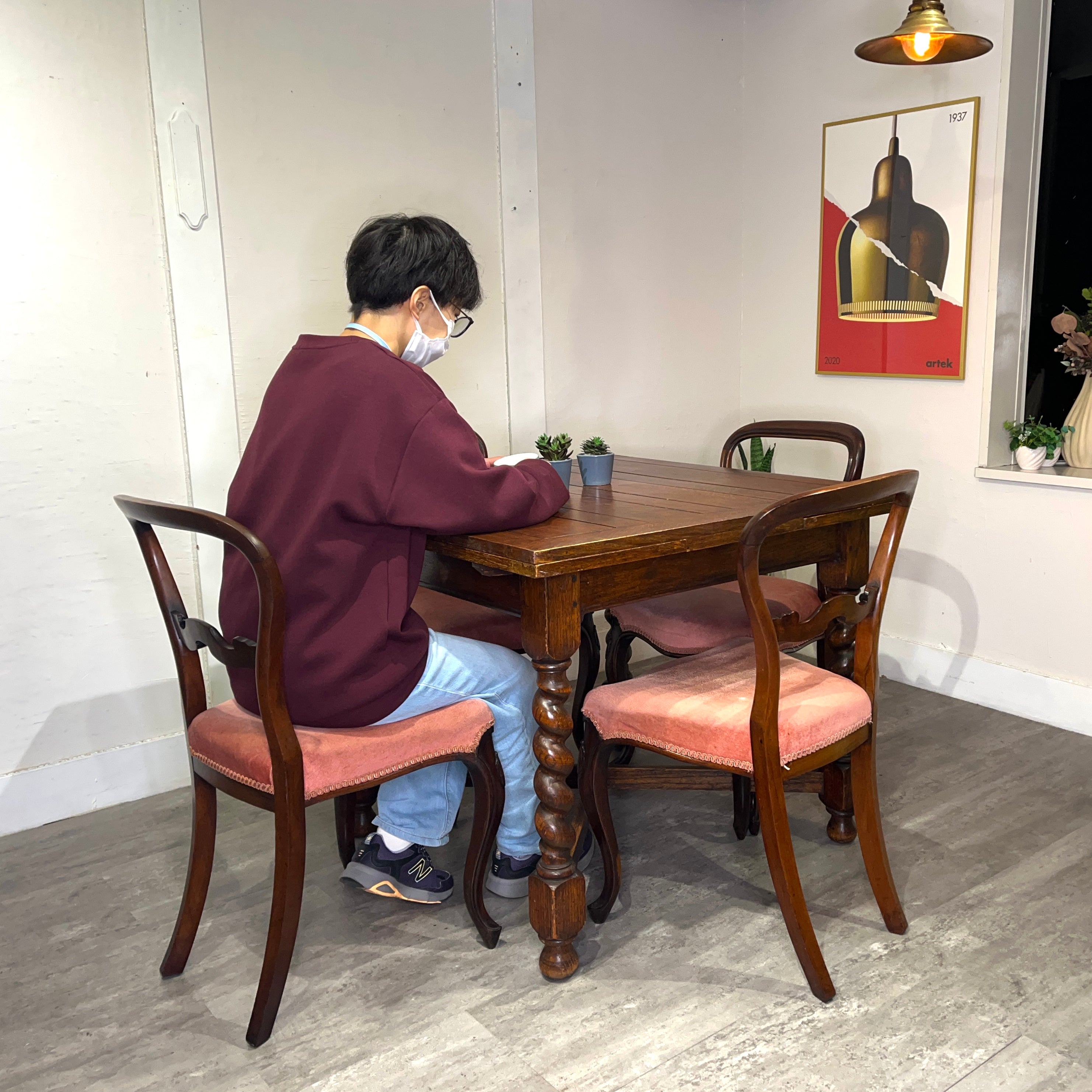 ツイストレッグ ドローリーフダイニングテーブル  伸長式テーブル 英国アンティーク