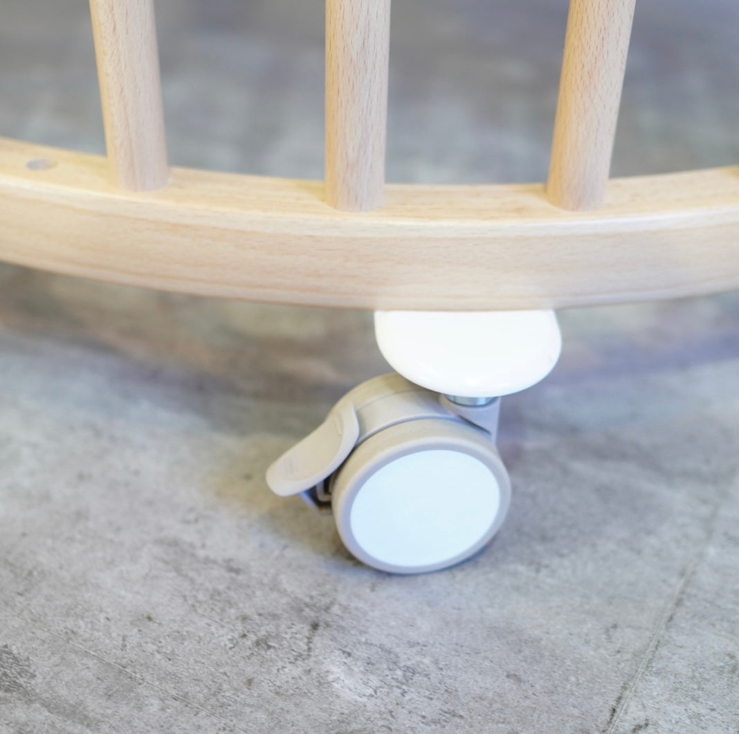 ストッケ / Stokke  スリーピーベビーベッド セット  ドレープ付き