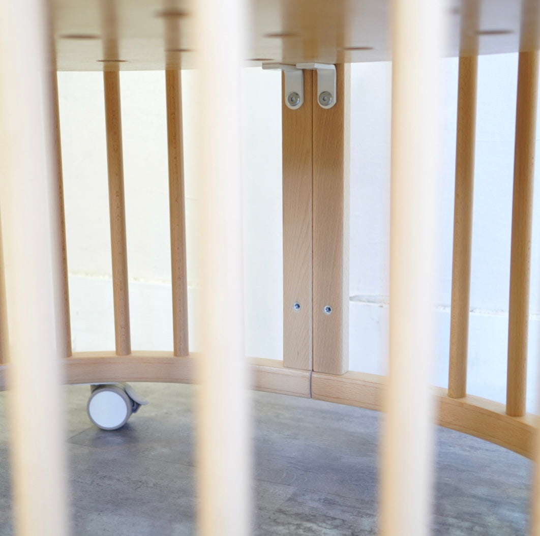 ストッケ / Stokke  スリーピーベビーベッド セット  ドレープ付き