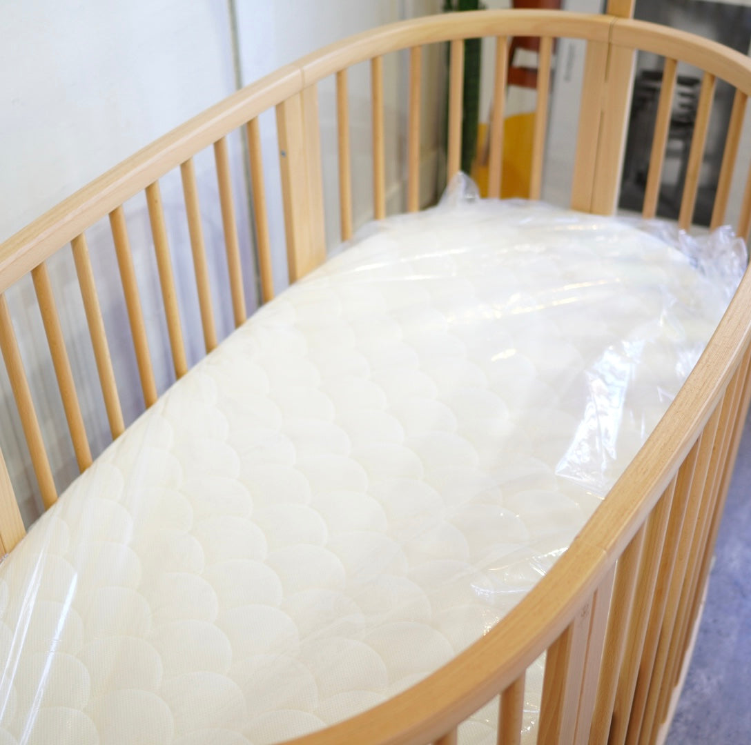 ストッケ / Stokke スリーピーベビーベッド セット ドレープ 中古