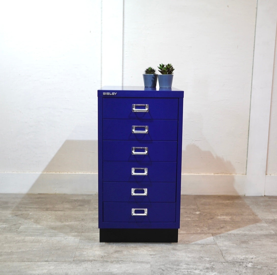 トラックファニチャー / TRUCK FURNITURE SUTTO ハイスツール / SUTTO