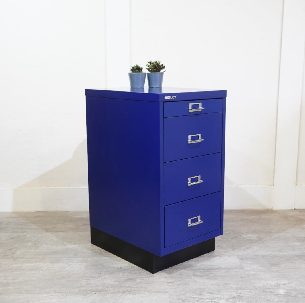 トラックファニチャー / TRUCK FURNITURE SUTTO ハイスツール / SUTTO