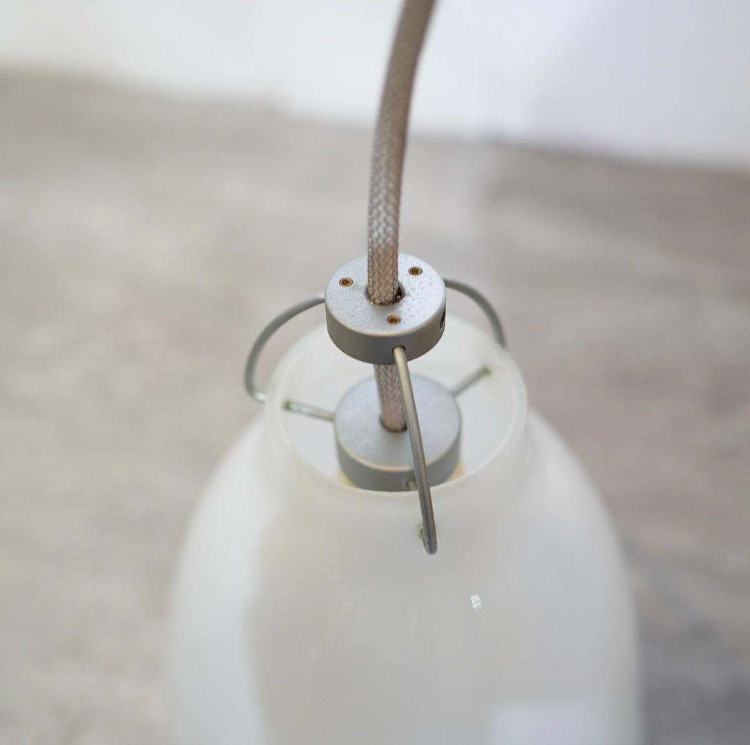 フリッツハンセン / FRITZ HANSEN カラヴァッジオ・オパール