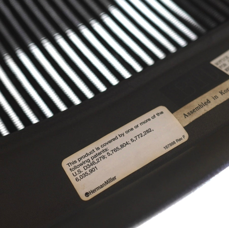 ハーマンミラー / HermanMiller アーロンチェア / Aeron Chairs クラシック  Bサイズ 【2】