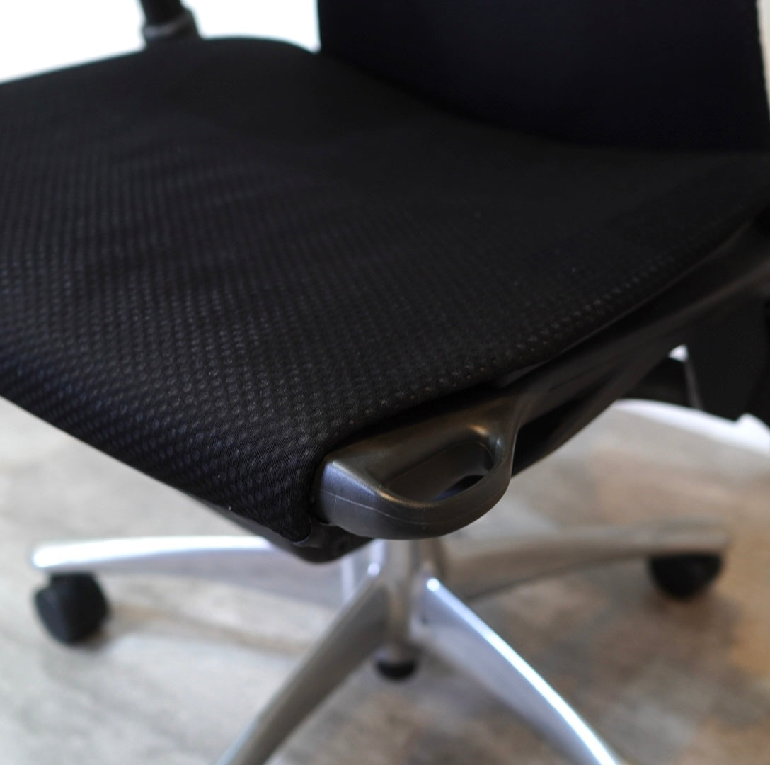 ハーマンミラー / HermanMiller エンボディチェア / Enbody ビルスタンフ ゲーミングチェア