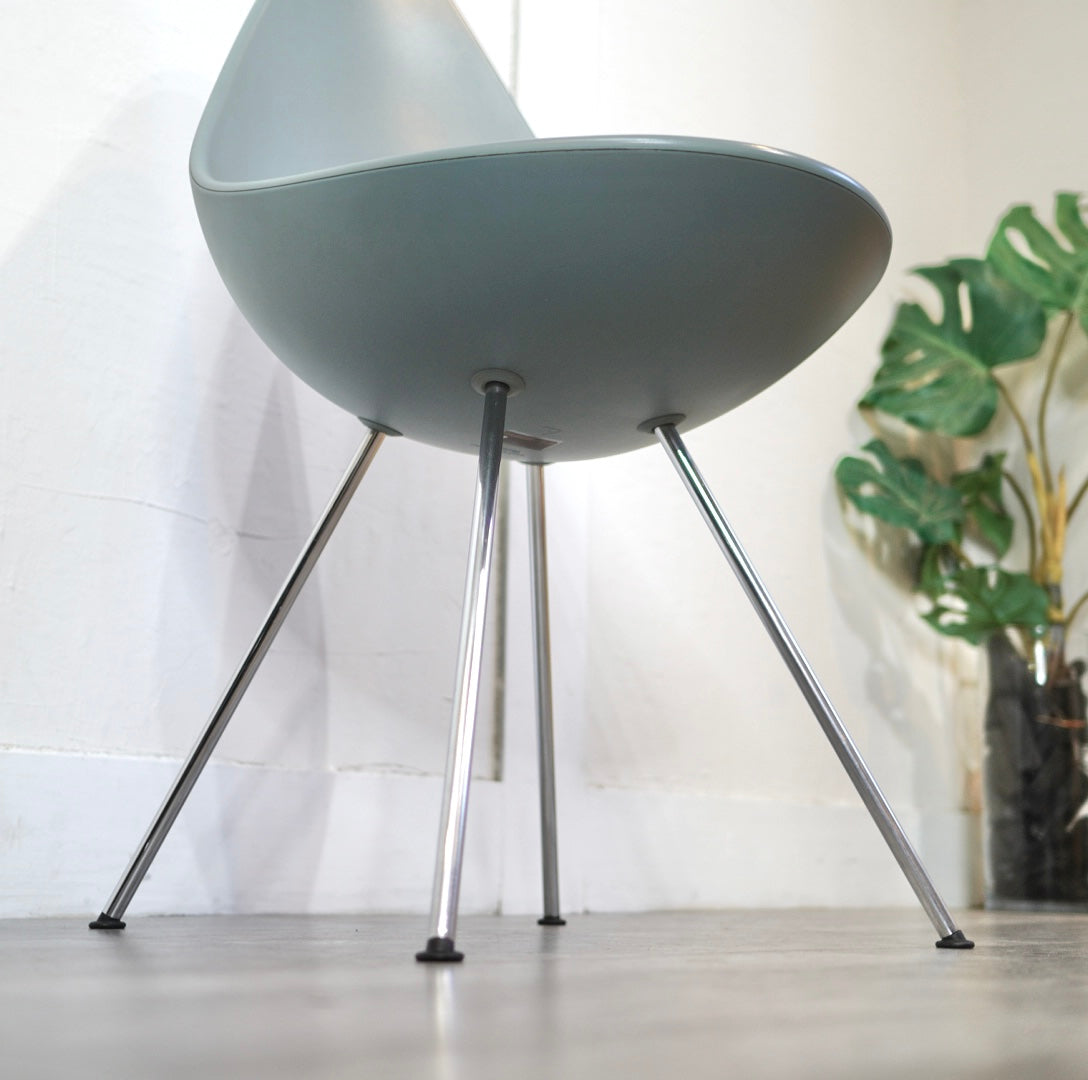 フリッツ・ハンセン / FRITZ HANSEN 3110 ドロップチェア/Drop ストームブルー アルネ・ヤコブセン