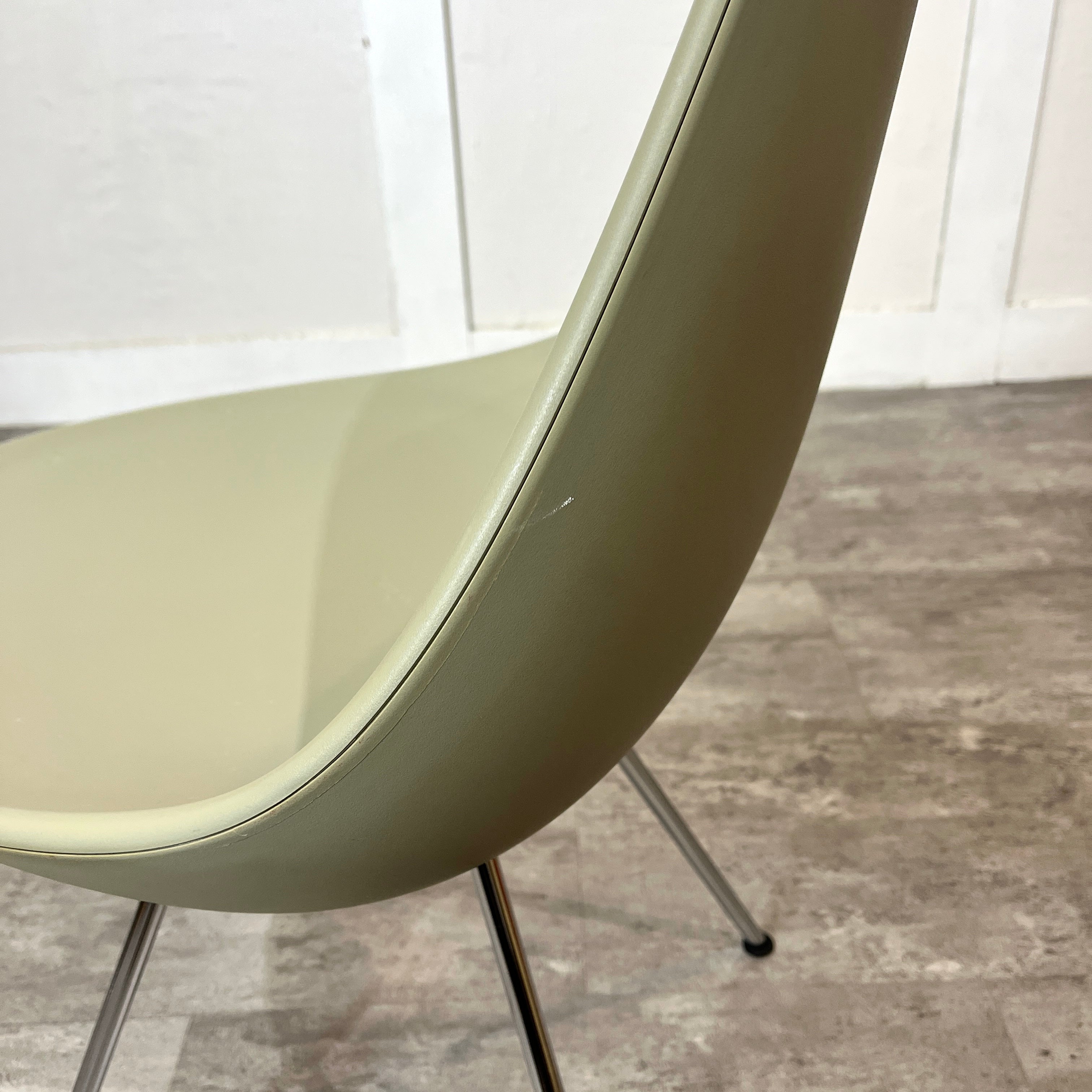 Fritz Hansen Republic ドロップチェア　グリーン Fritz Hansen Republic ドロップチェア グリーン