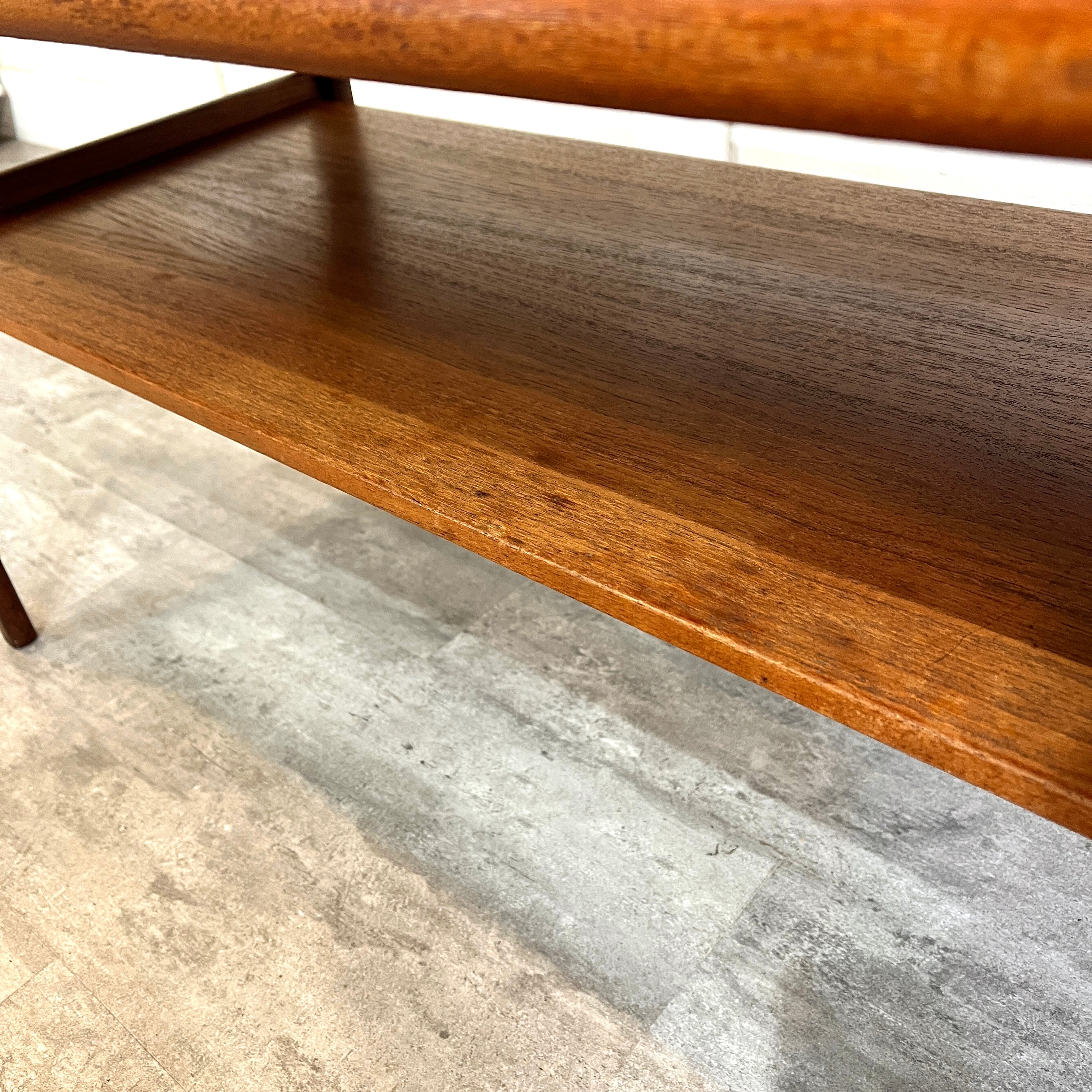 北欧ヴィンテージ ローテーブル【１】 センターテーブル  リビングテーブル  チーク材