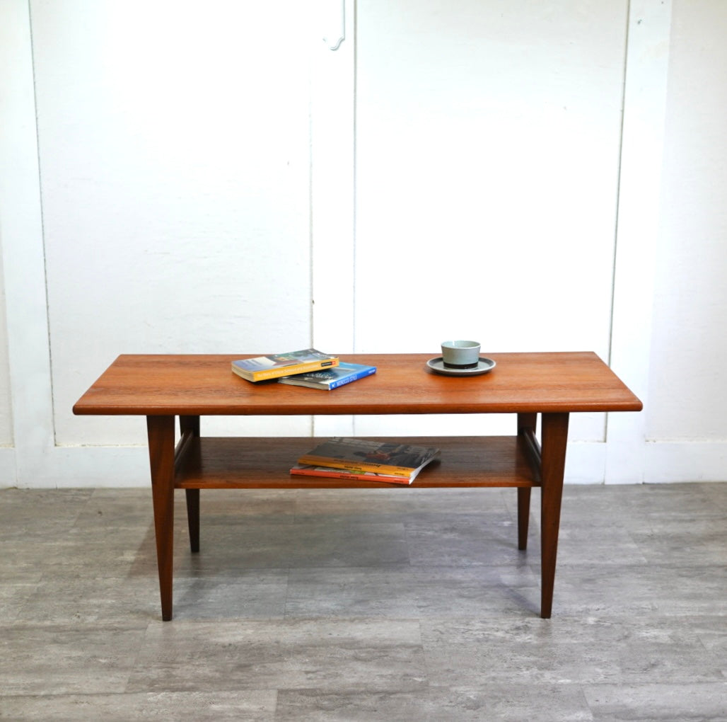 北欧ヴィンテージ ローテーブル【１】 センターテーブル  リビングテーブル  チーク材