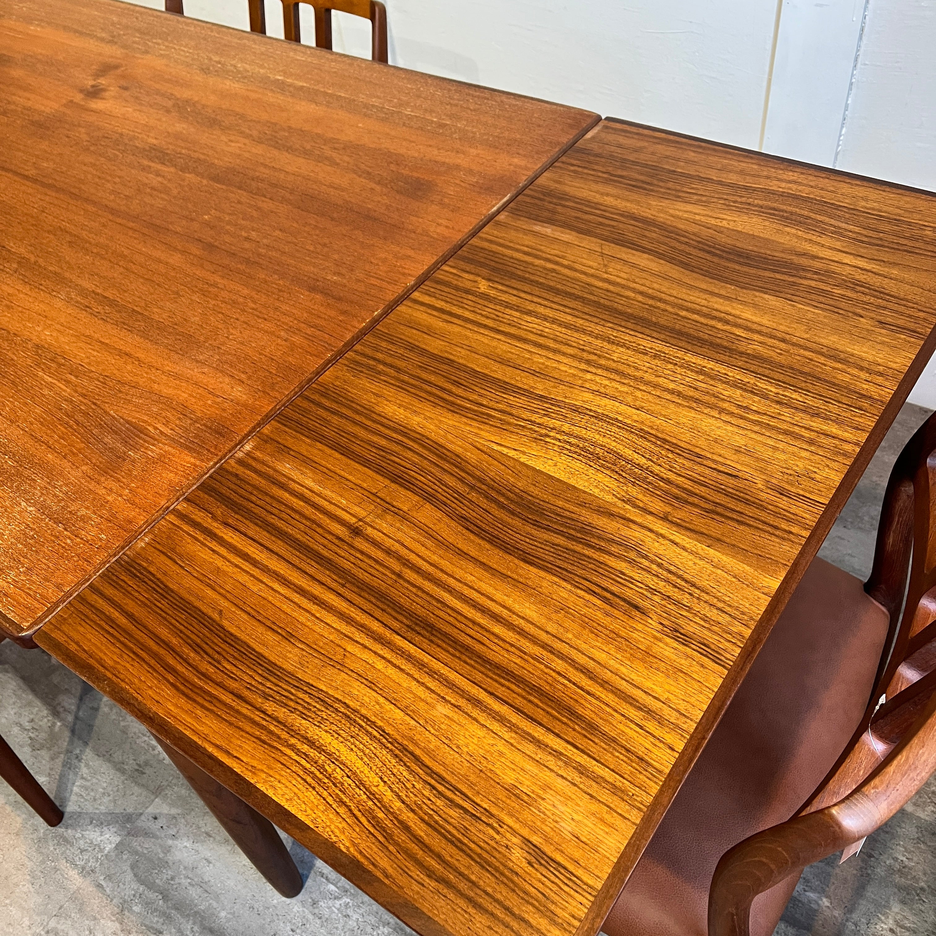 北欧 デンマーク エクステンション ダイニングテーブル 伸長式 チーク