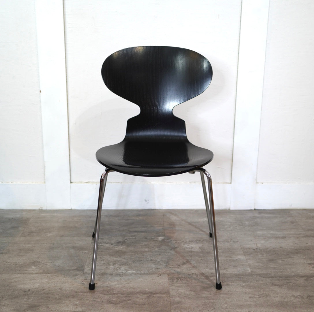 フリッツハンセン / FRITZ HANSEN アントチェア / antchair カラードアッシュ ブラック アルネ・ヤコブセン