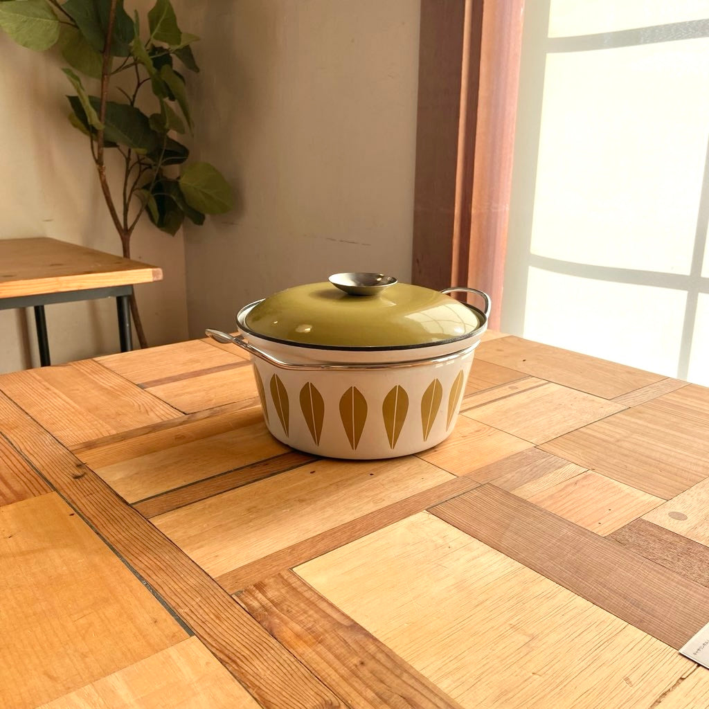 キャサリンホルム / Cathrineholm ロータス / Lotusシリーズ  両手鍋 キャセロール オリーブ ヴィンテージ　