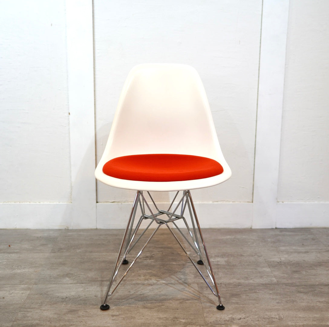 極美品・希少品✨ vitra ヴィトラ イームズチェア イエロー シェルチェア★ 中古】トムバックチェア vitra/ヴィトラ スタッキングチェア