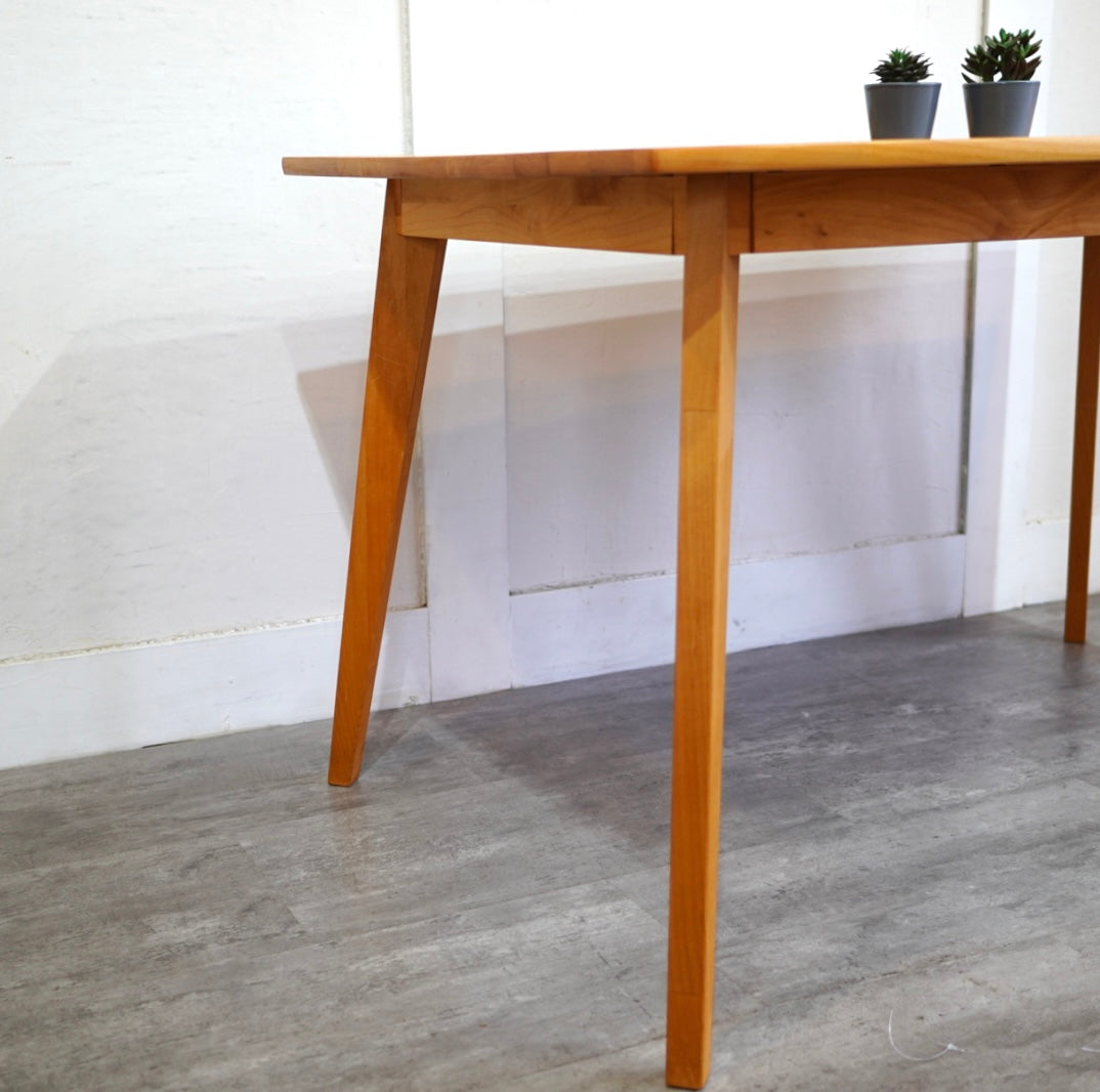 モモナチュラル / MOMO NATURAL ダイニングテーブル