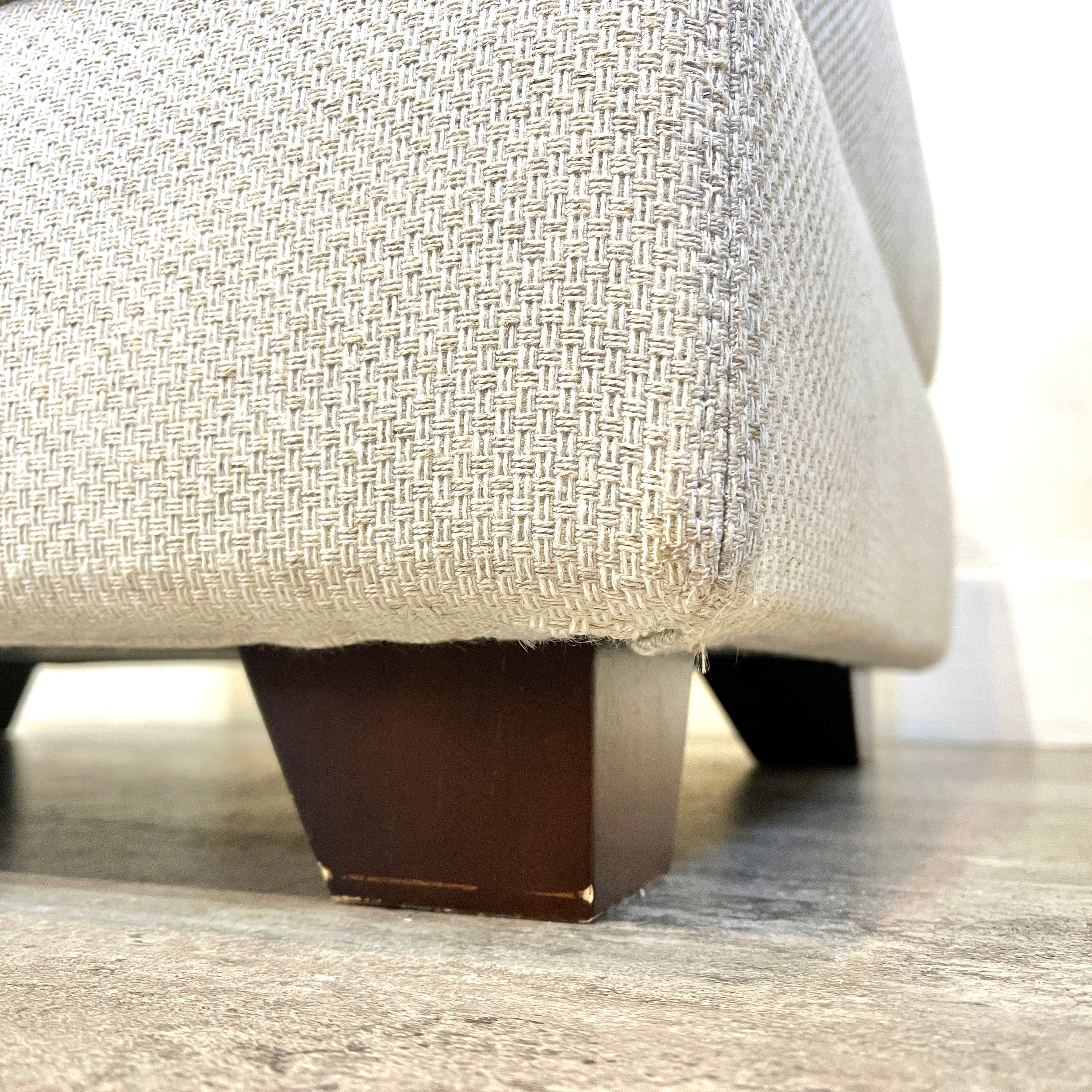 フクラ / HUKLA レガト / REGATO オットマン スツール ホワイト