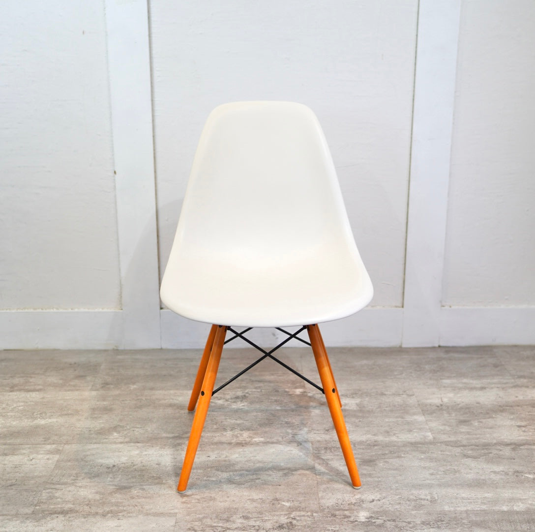 ハーマンミラー / Herman Miller サイドシェルチェア ドゥエルレッグ ホワイト チャールズ＆レイ・イームズ