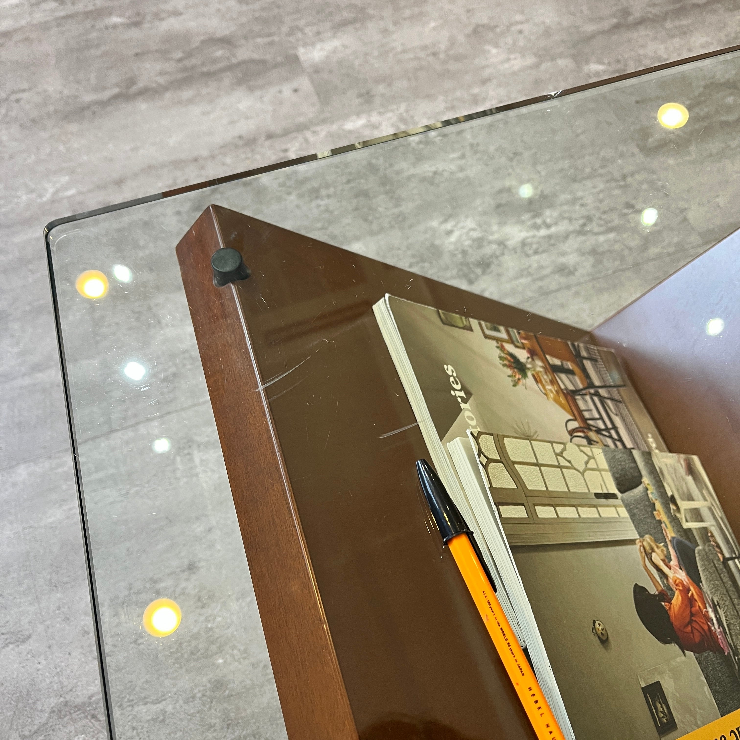 アルフレックス / arflex モンターニャ / MONTAGNA ガラステーブル ローテーブル 川崎文男