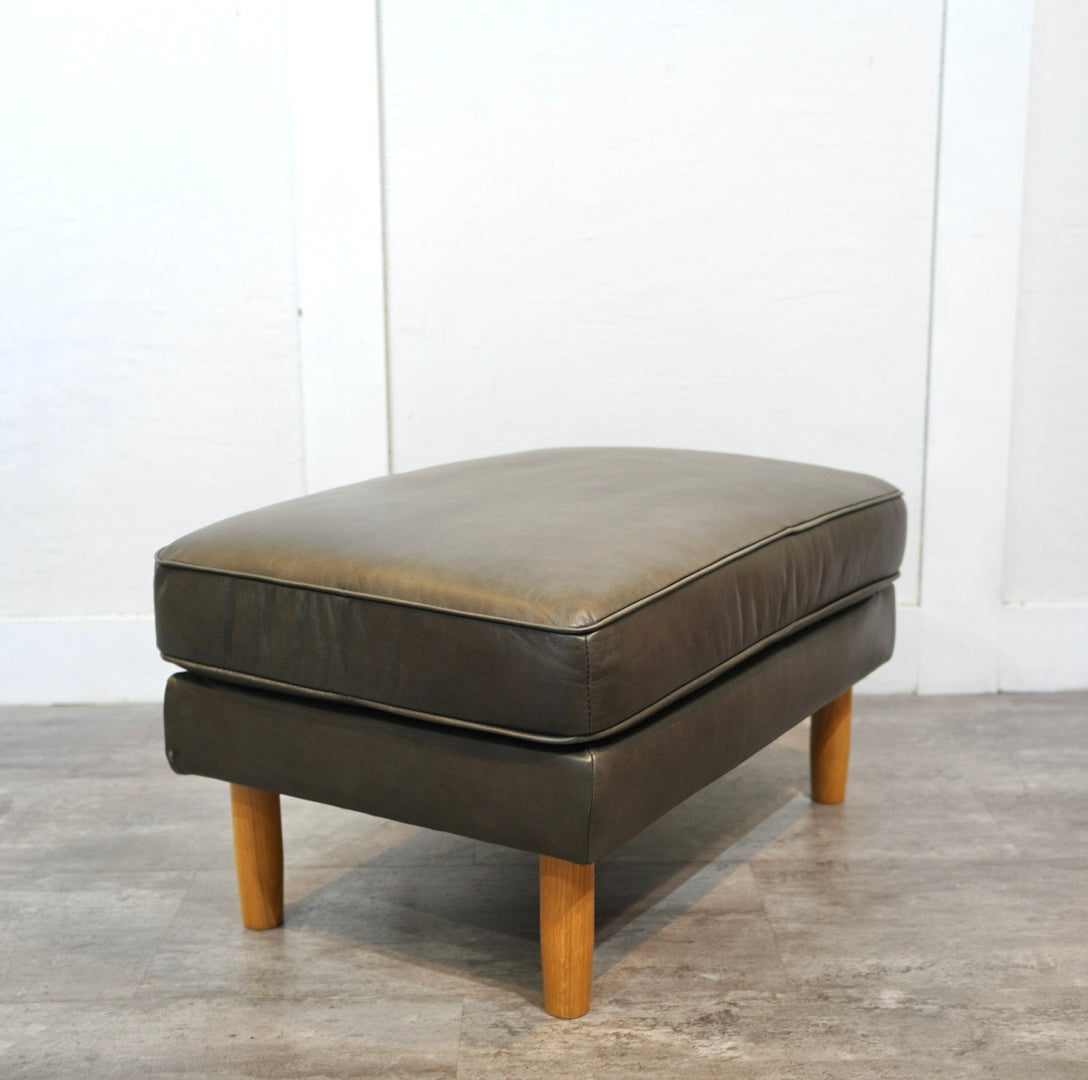 アクタス / ACTUS five by five DUBBEL オットマン / 松岡智之