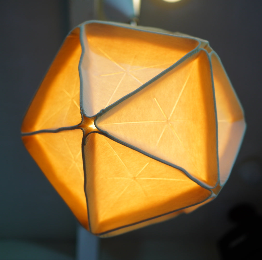 イデー / IDEE イコサランプ / ICOSSA LAMP ペンダントランプ 中古