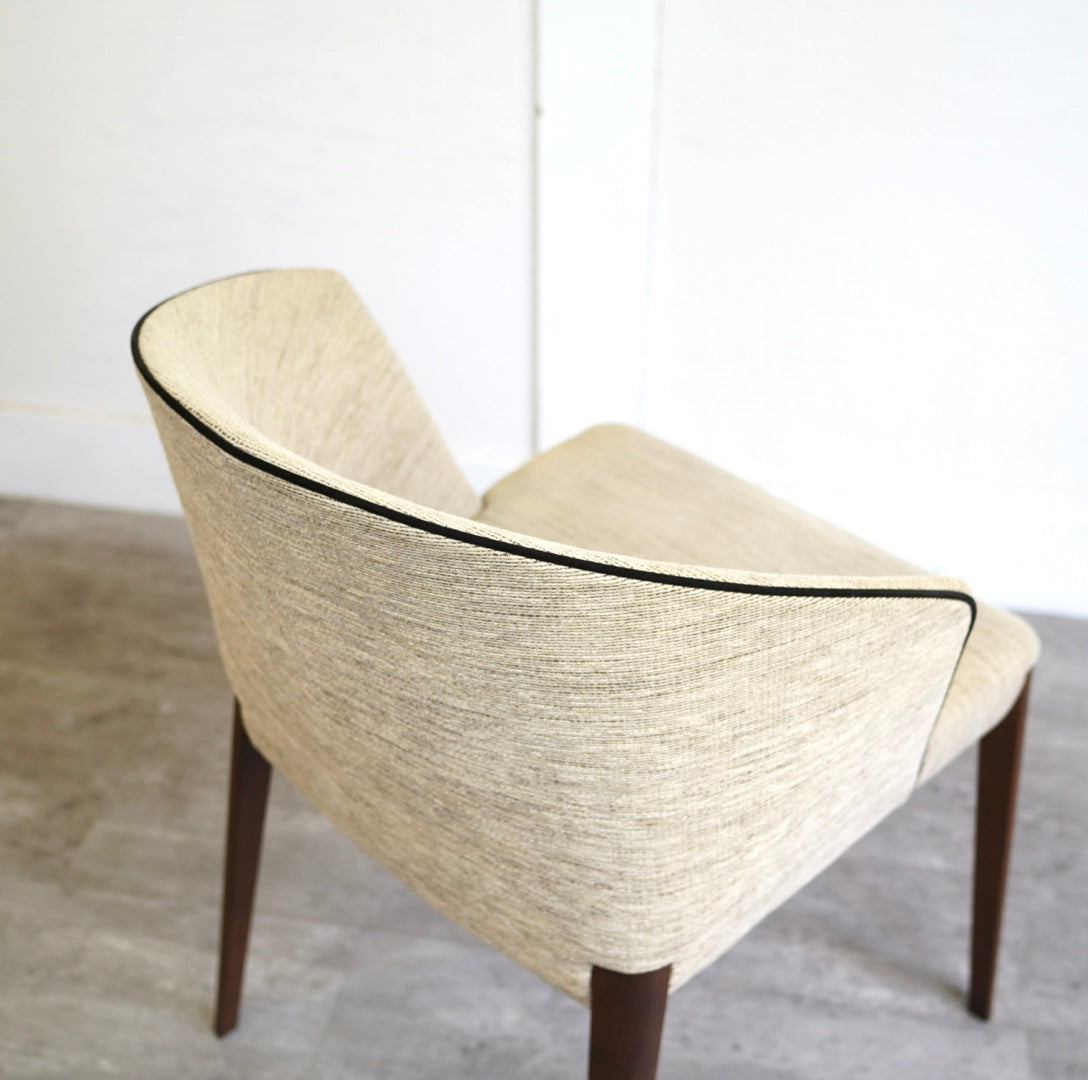 アルフレックス / arflex フルーテ ダイニングチェア 展示品